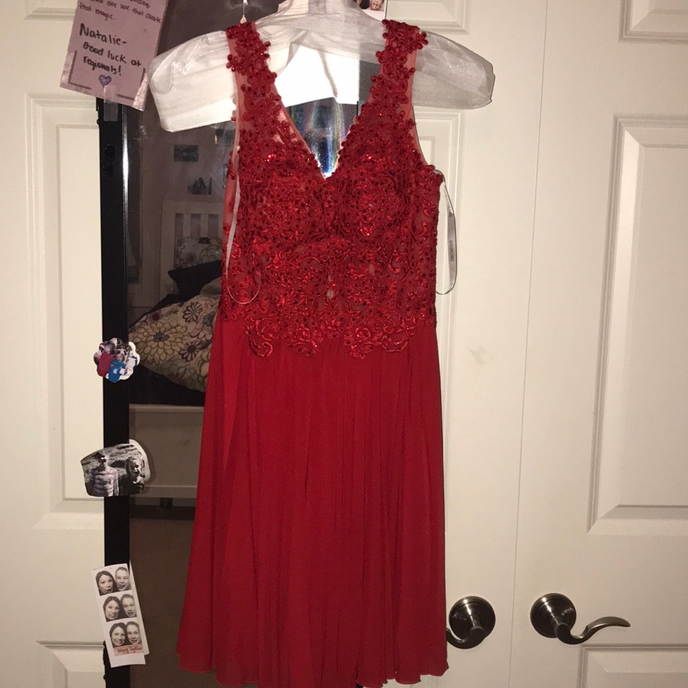 Sherri hill homecoming dress